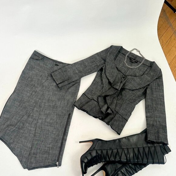 ISABEL DE PEDRO GREY TWO PIECE SKIRT SUIT SET - Picture 2 of 11
